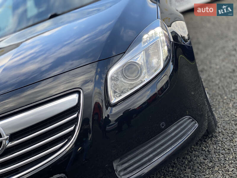 Универсал Opel Insignia 2011 в Луцке