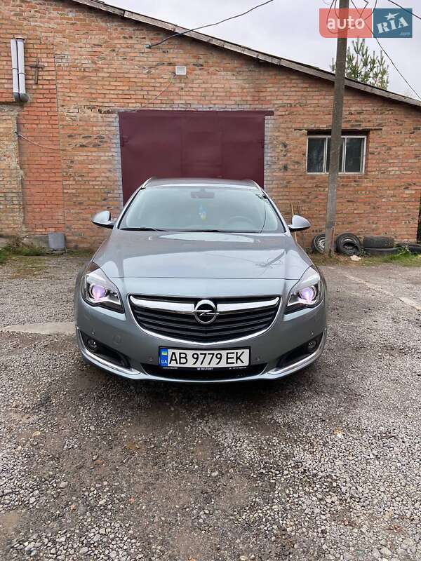 Универсал Opel Insignia 2015 в Жмеринке