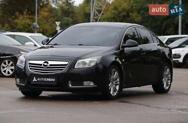 Седан Opel Insignia 2009 в  фото 3 Седан Opel Insignia 2009 в