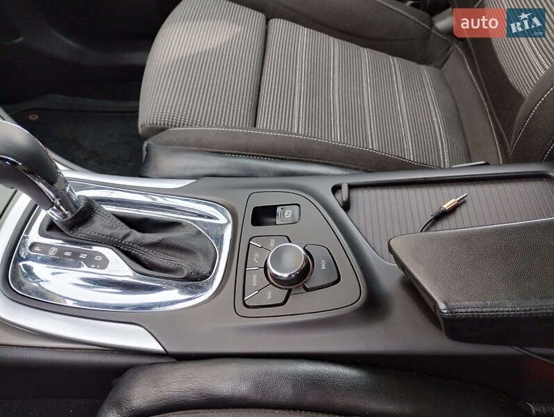 Универсал Opel Insignia 2013 в Могилев-Подольске фото 24 Универсал Opel Insignia 2013 в Могилев-Подольске