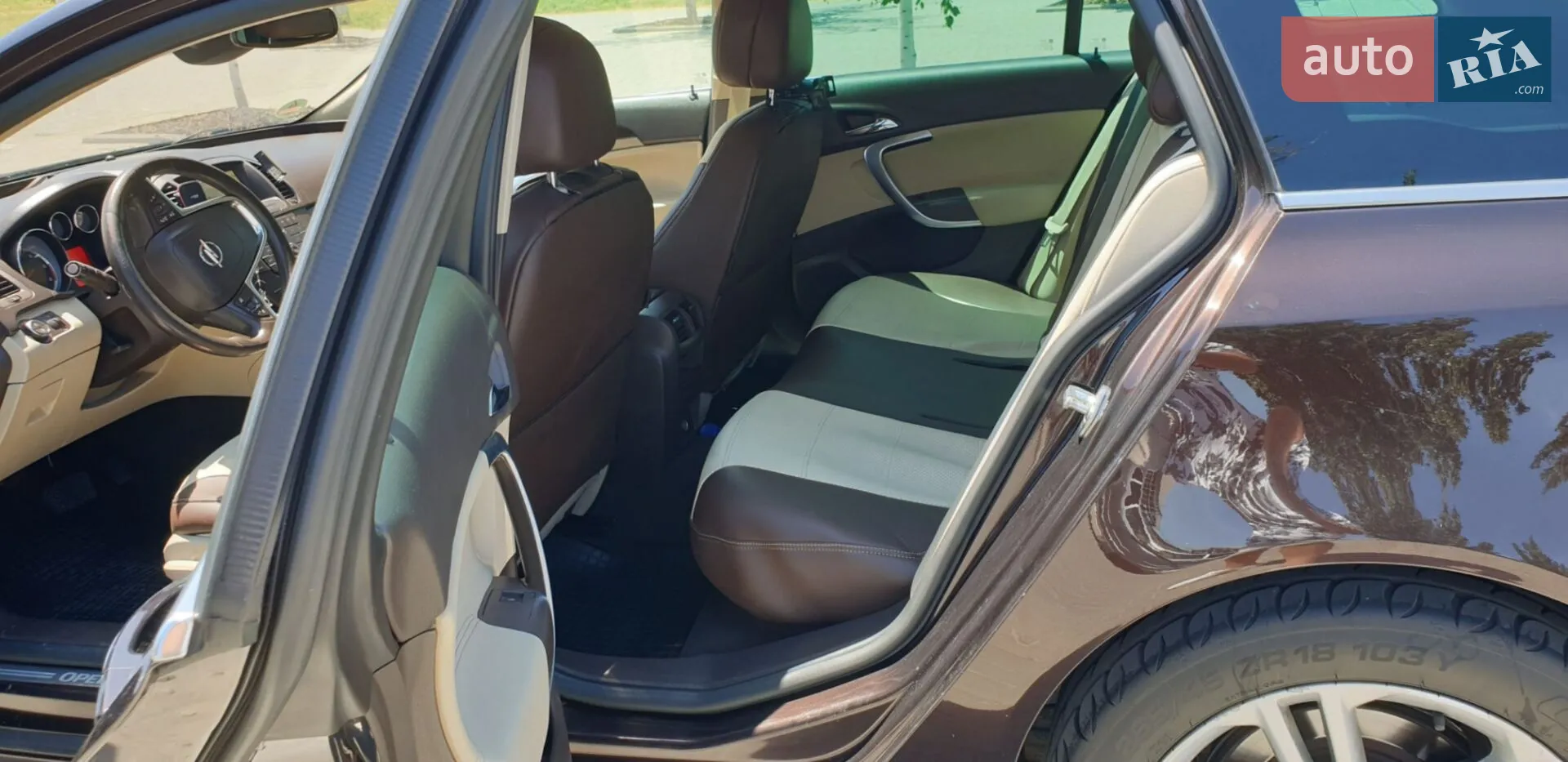 2012 Opel Insignia - мініатюра 11