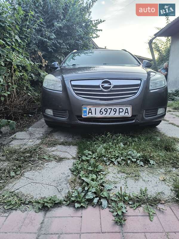 Универсал Opel Insignia 2009 в Киеве