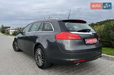 Универсал Opel Insignia 2009 в 
