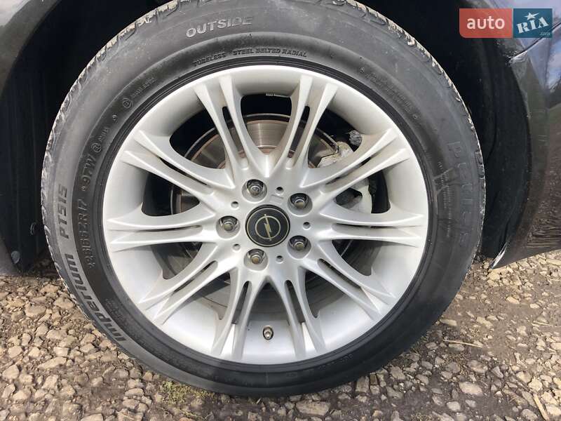 Універсал Opel Insignia 2012 в Тернополі