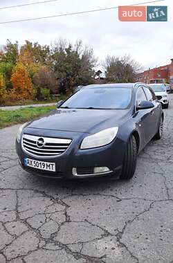 Универсал Opel Insignia 2009 в 