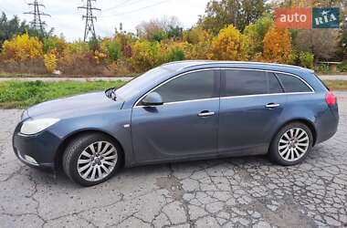 Универсал Opel Insignia 2009 в 