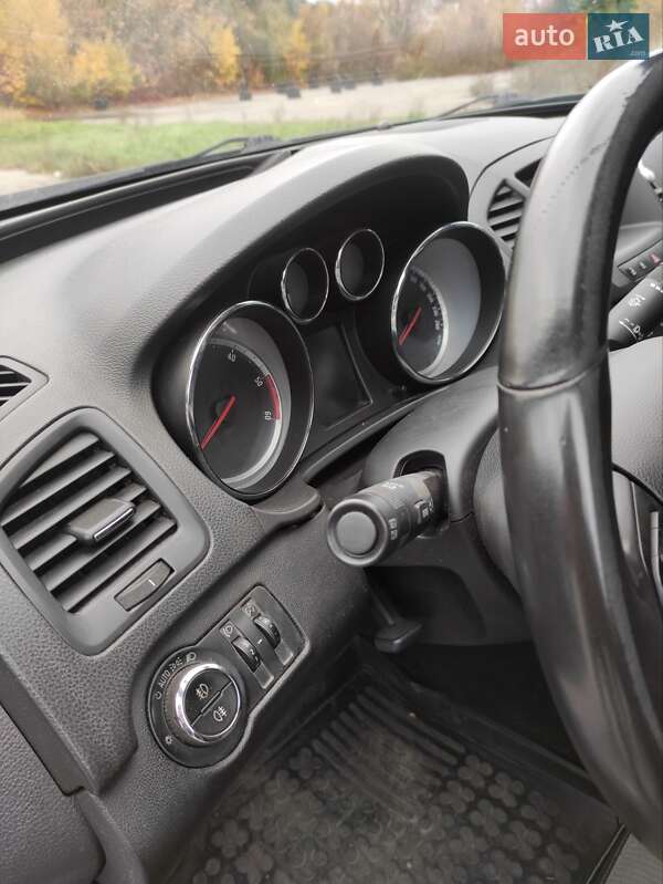 Універсал Opel Insignia 2009 в Краснограді фото 28 Універсал Opel Insignia 2009 в Краснограді