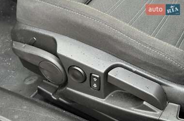 Лифтбек Opel Insignia 2009 в 