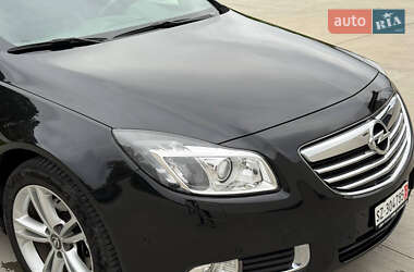 Универсал Opel Insignia 2012 в 