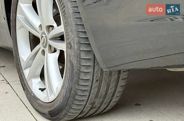 Универсал Opel Insignia 2012 в 
