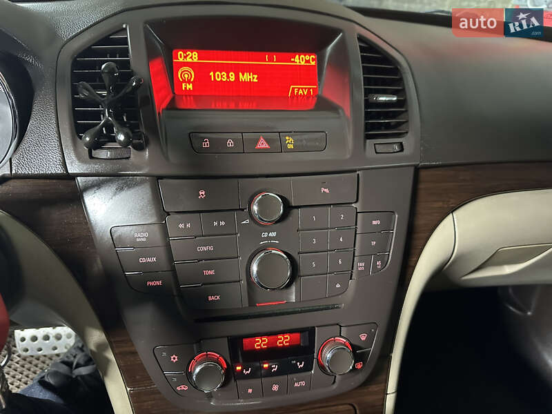 Лифтбек Opel Insignia 2010 в Тульчине
