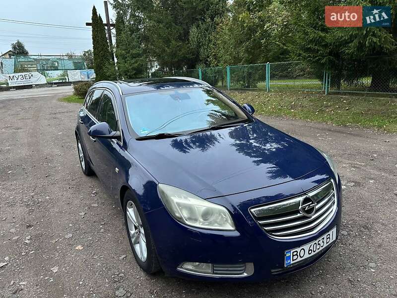 Універсал Opel Insignia 2011 в Львові