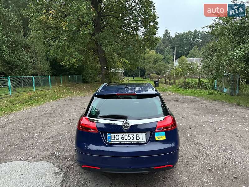 Універсал Opel Insignia 2011 в Львові