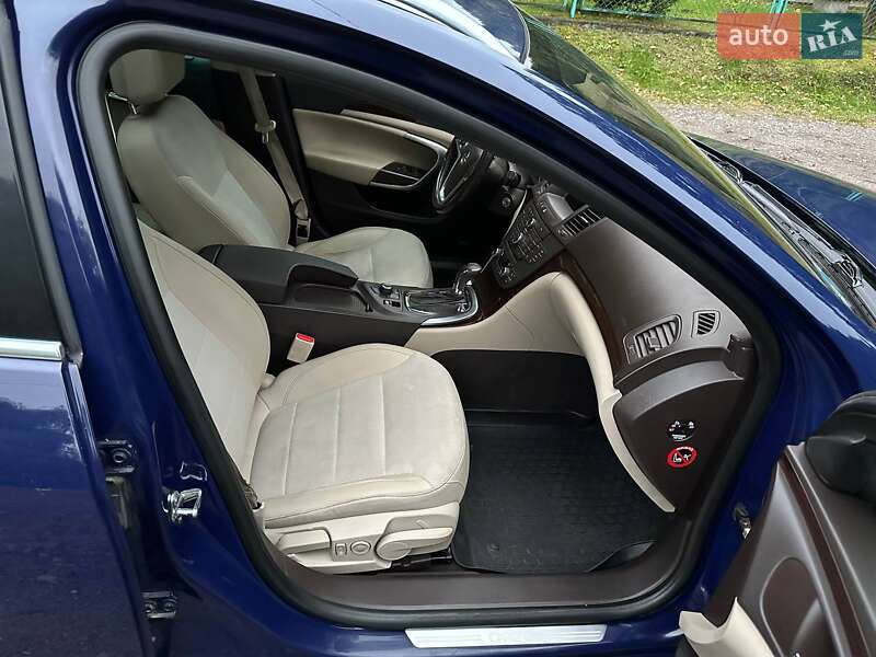 Універсал Opel Insignia 2011 в Львові