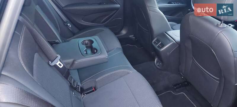 Универсал Opel Insignia 2017 в Киеве фото 25 Универсал Opel Insignia 2017 в Киеве