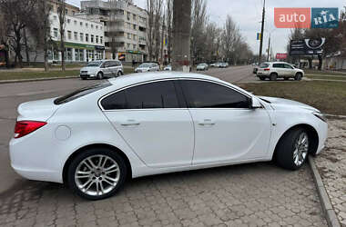 Седан Opel Insignia 2011 в 
