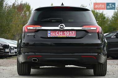 Универсал Opel Insignia 2016 в 