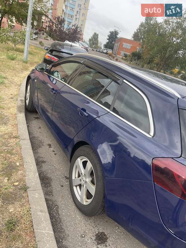 Универсал Opel Insignia 2016 в Киеве