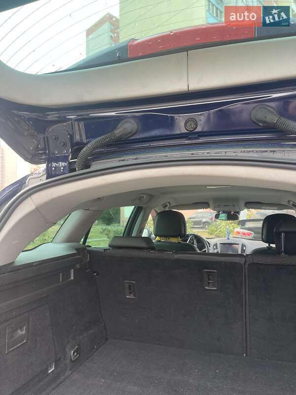 Универсал Opel Insignia 2016 в Киеве