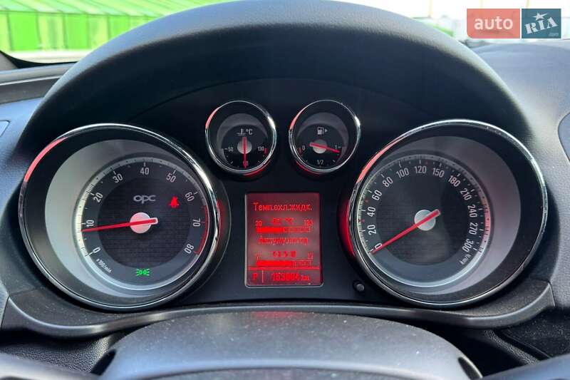 Седан Opel Insignia 2012 в Киеве