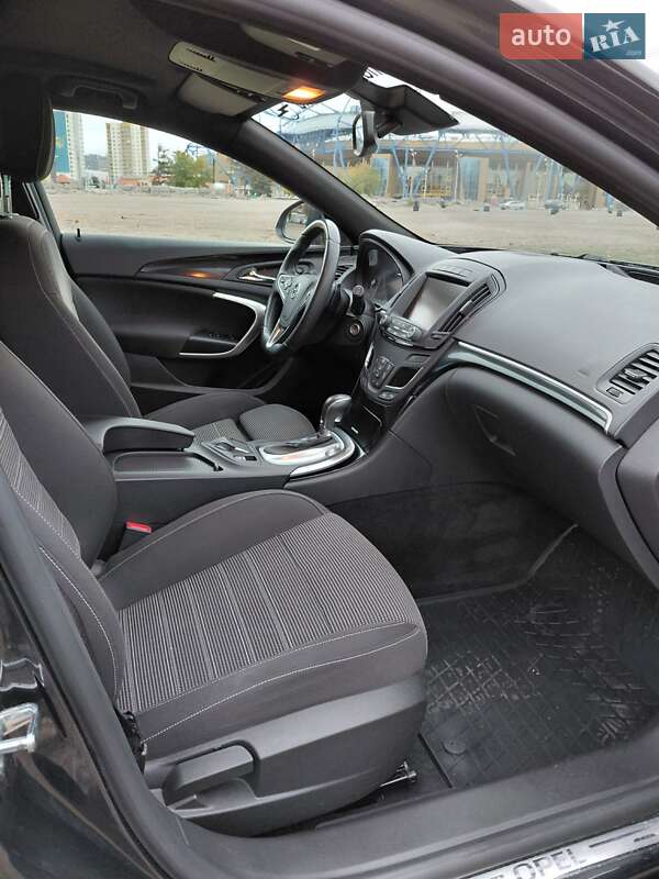Універсал Opel Insignia 2014 в Харкові