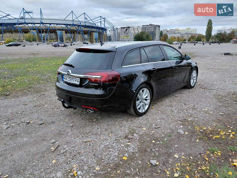 Універсал Opel Insignia 2014 в Харкові