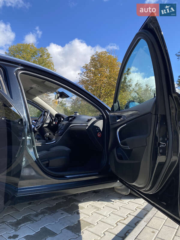Универсал Opel Insignia 2010 в Стрые фото 3 Универсал Opel Insignia 2010 в Стрые