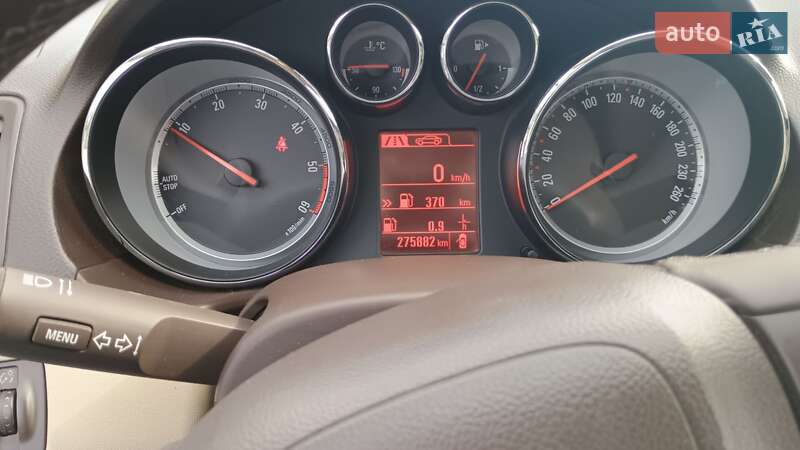 Универсал Opel Insignia 2012 в Самборе