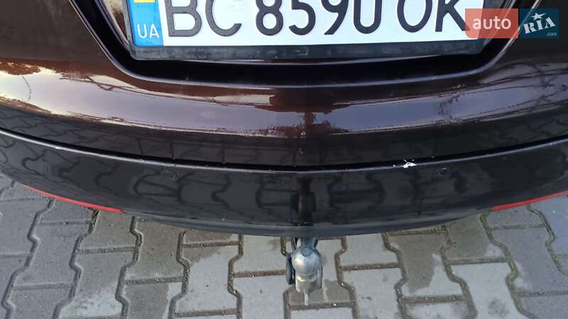 Универсал Opel Insignia 2012 в Самборе