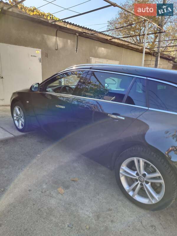 Универсал Opel Insignia 2015 в Подольске