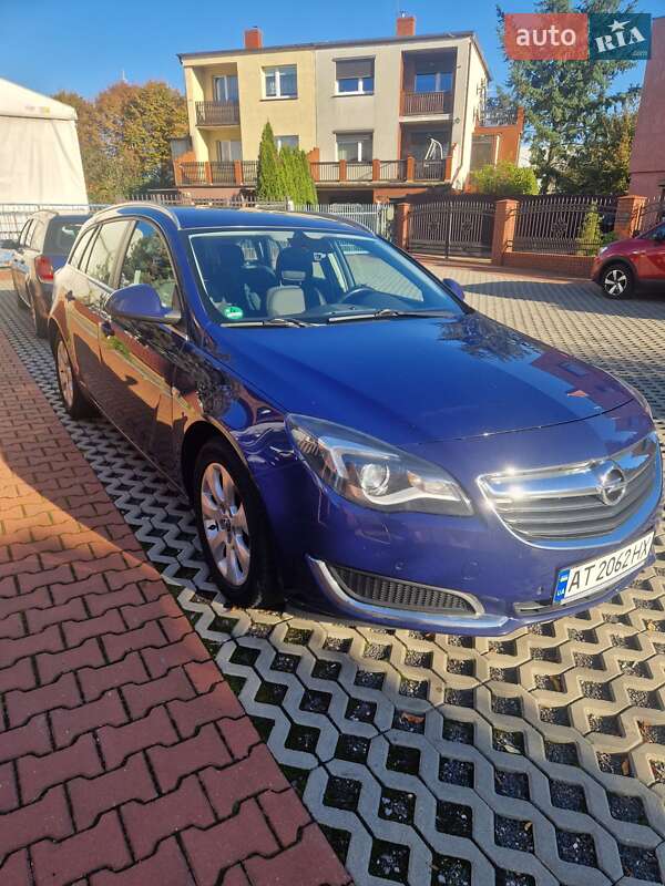 Универсал Opel Insignia 2016 в Косове фото Универсал Opel Insignia 2016 в Косове