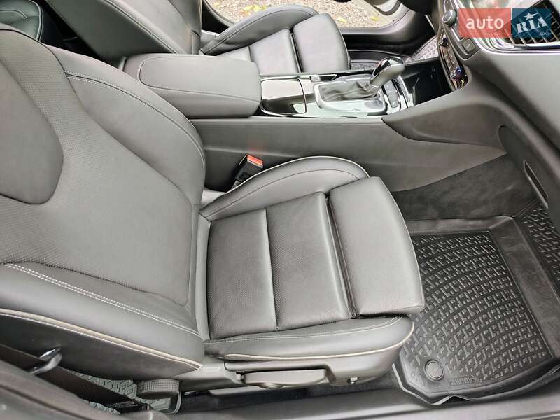 Универсал Opel Insignia 2018 в Киеве