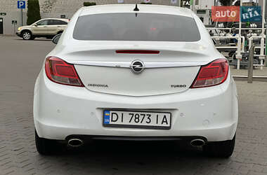 Седан Opel Insignia 2011 в 