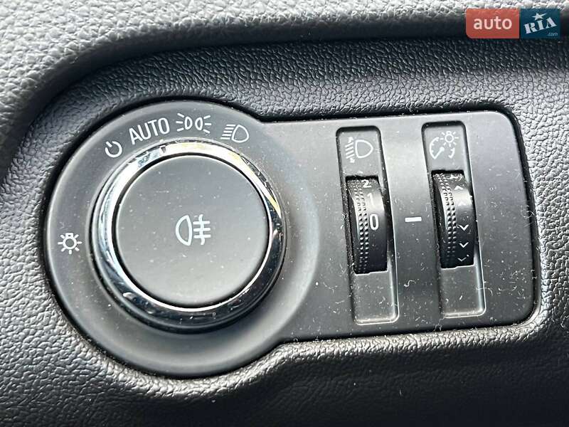 Универсал Opel Insignia 2016 в Хмельницком фото 16 Универсал Opel Insignia 2016 в Хмельницком