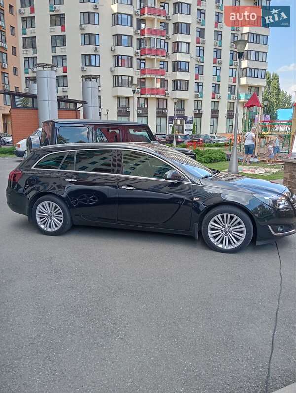 Універсал Opel Insignia 2015 в Києві