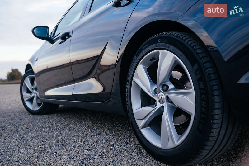 Ліфтбек Opel Insignia 2019 в Тернополі
