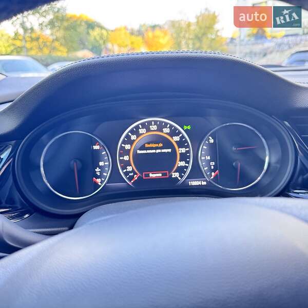 Лифтбек Opel Insignia 2018 в Киеве