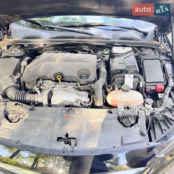 Лифтбек Opel Insignia 2018 в Киеве