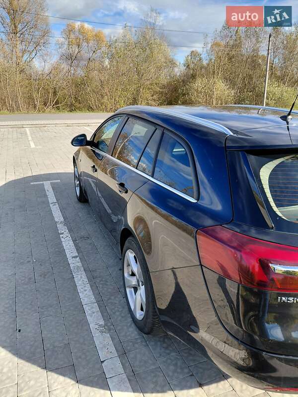 Универсал Opel Insignia 2014 в Львове