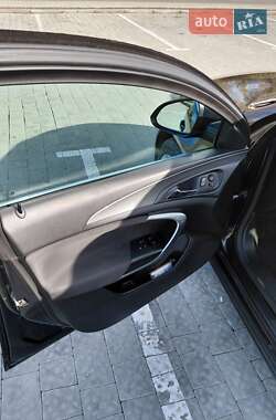 Универсал Opel Insignia 2014 в Львове