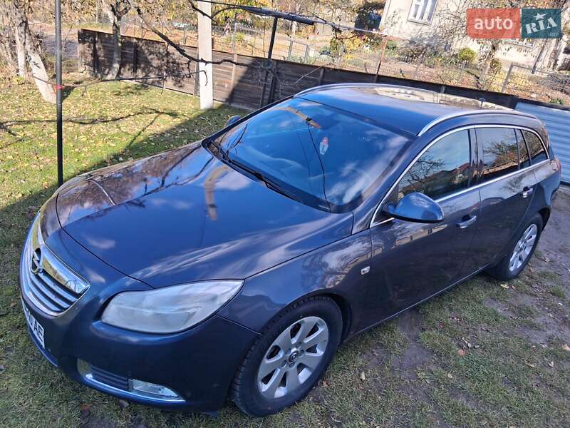 Универсал Opel Insignia 2010 в Черновцах фото Универсал Opel Insignia 2010 в Черновцах