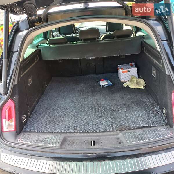 Универсал Opel Insignia 2010 в Днепре