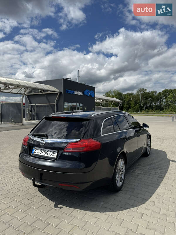Універсал Opel Insignia 2010 в Хмельницькому