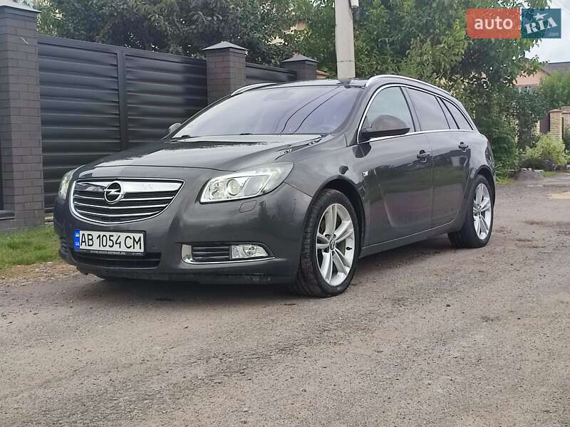 Универсал Opel Insignia 2013 в Виннице