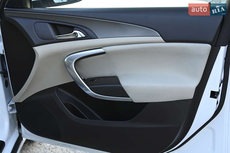 Седан Opel Insignia 2009 в Бердичеве