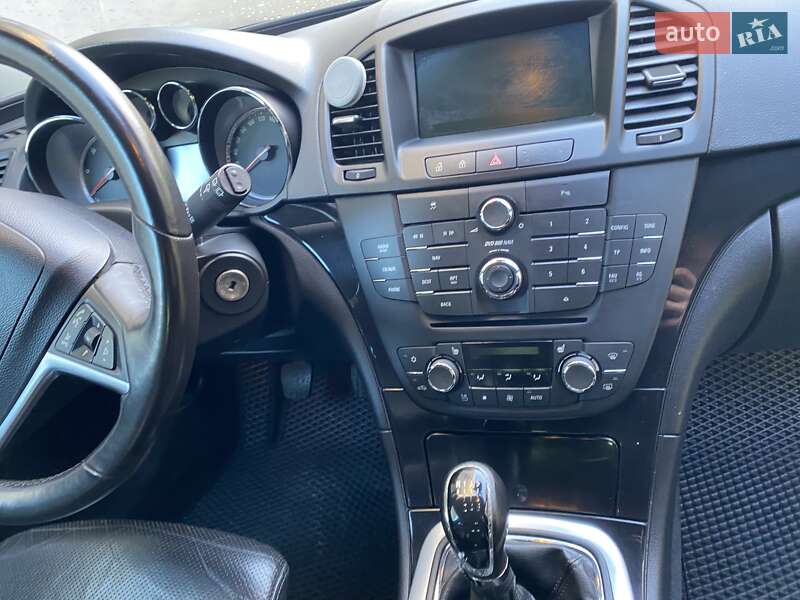 Универсал Opel Insignia 2009 в Киеве