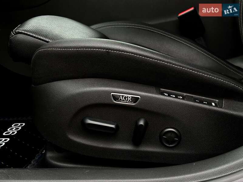 Универсал Opel Insignia 2021 в Киеве фото 19 Универсал Opel Insignia 2021 в Киеве