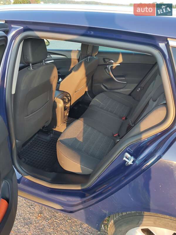 Универсал Opel Insignia 2014 в Баре фото 5 Универсал Opel Insignia 2014 в Баре