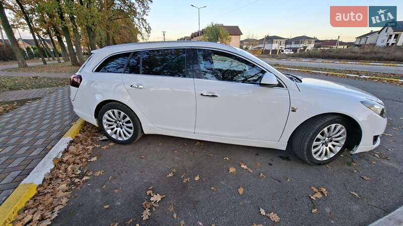 Универсал Opel Insignia 2014 в Киеве фото 10 Универсал Opel Insignia 2014 в Киеве