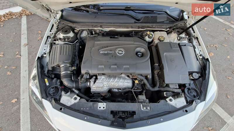 Универсал Opel Insignia 2014 в Киеве фото 34 Универсал Opel Insignia 2014 в Киеве